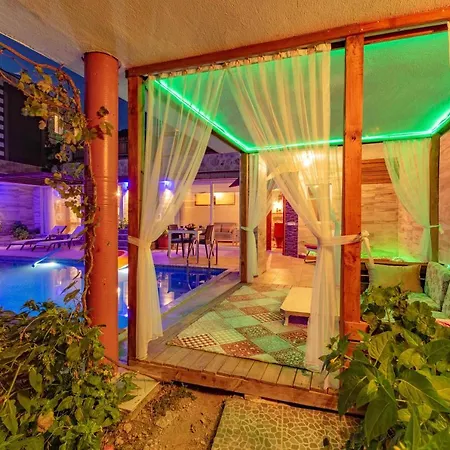 빌라 Vinka - 1 Bedroom With Jacuzzi In Kalkan